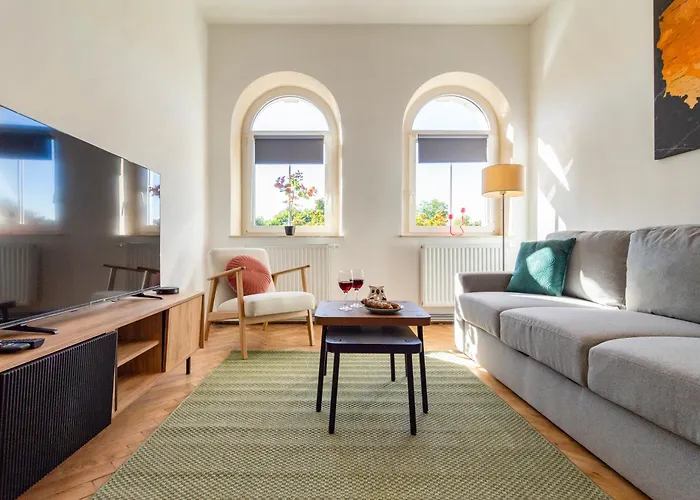 Alma In Cracow! 2 Room By The Gate To Old Town