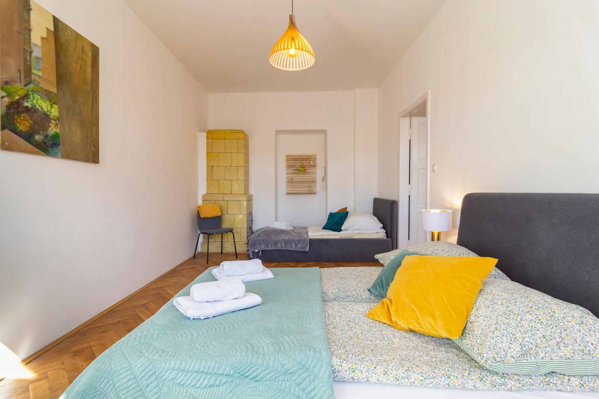 Apartment Alma In Cracow! 2 By The Gate To Old Town *